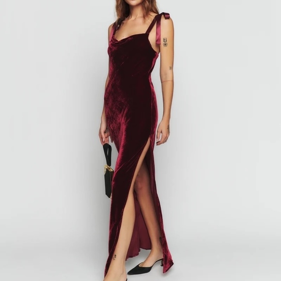Reformation Nya Velvet Dress (Chianti) - Picture 1 of 1